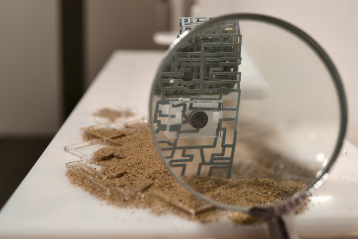 688 Miles magnifying glass